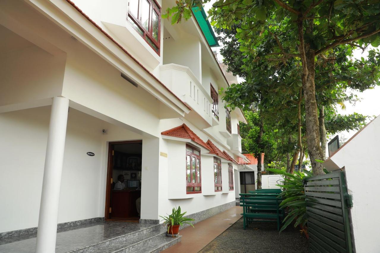 Cherai Beach Residency Bed and Breakfast Exterior foto